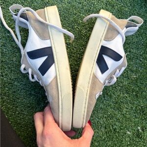 Veja Black & Tan Unisex Youth Sneakers